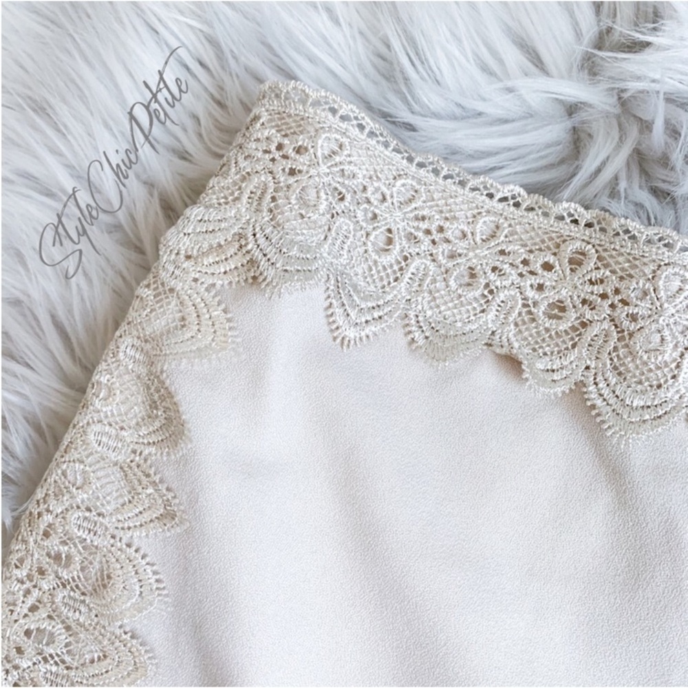 Sweet Journey Chic Cream Lace Women's High Waist Shorts Size S - Picture 4 of 7